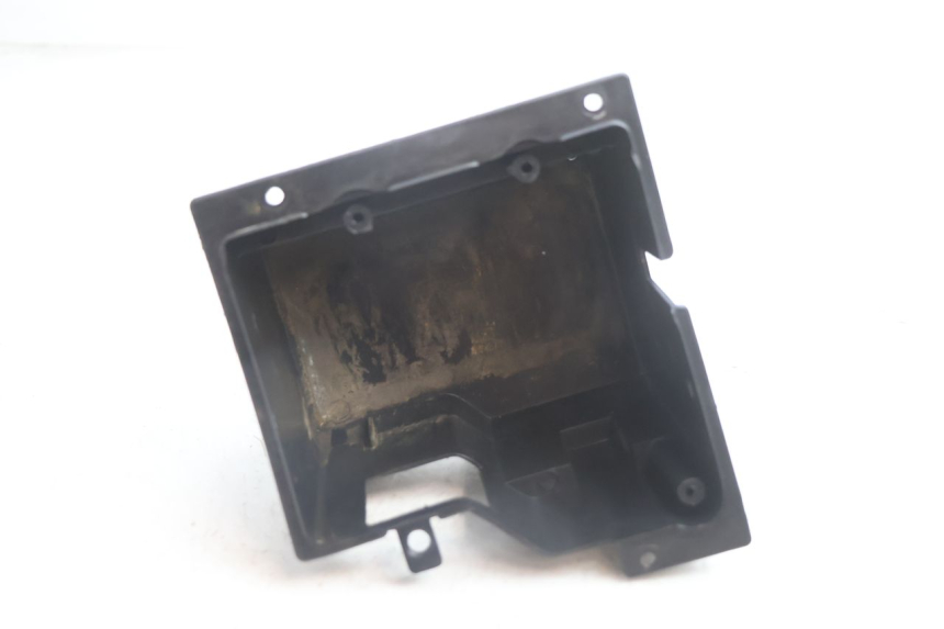 photo de CAJA BATERIA TNT MOTOR ROMA 12' 2T 50 (2007 - 2018) - Detalle de la pieza