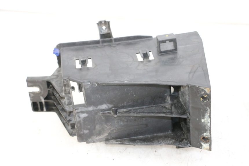 photo de CAJA BATERIA PEUGEOT SATELIS 250 (2006 - 2012) - Detalle de la pieza