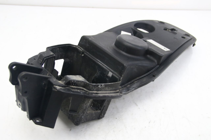 photo de BANDEJA DE BATERíA APRILIA SCARABEO 4T 50 (2009 - 2017) - Vista general del producto