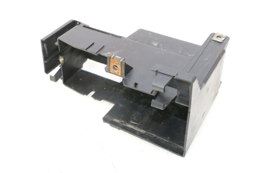 photo de CAJA BATERIA PEUGEOT SPEEDFIGHT 2 AC 50 (2000 - 2009) - Primer plano técnico