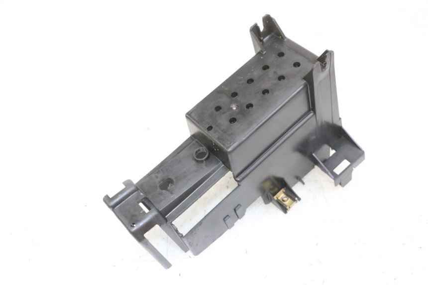 photo de CAJA BATERIA PEUGEOT SPEEDFIGHT 2 LC 50 (2000 - 2009) - Zoom estado de uso