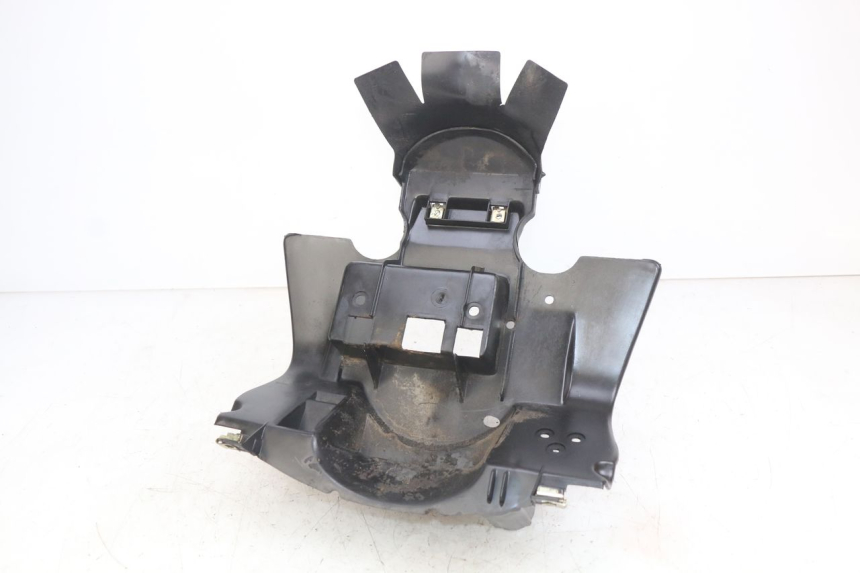 photo de BANDEJA DE BATERíA PEUGEOT SV 125 (1991 - 1994) - Detalle de la pieza