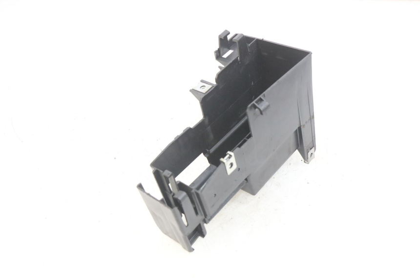 photo de BANDEJA DE BATERíA PEUGEOT TKR TREKKER FURIOUS 50 (2005 - 2014) - Zoom estado de uso