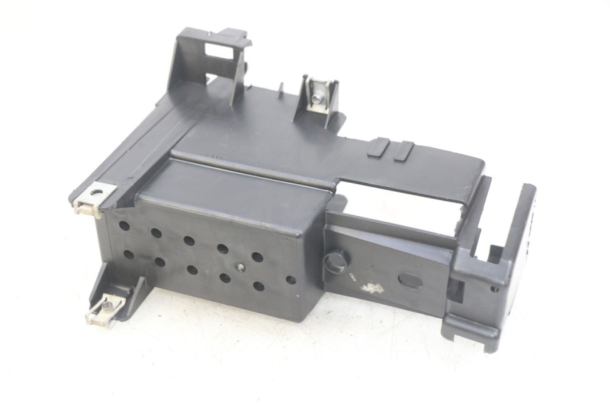 photo de BANDEJA DE BATERíA PEUGEOT TKR TREKKER FURIOUS 50 (2005 - 2014) - Otra perspectiva