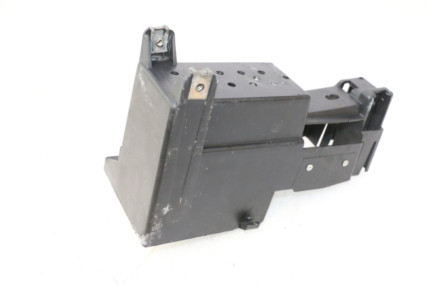 photo de CAJA BATERIA PEUGEOT TREKKER 50 (1995 - 2004) - Zoom estado de uso