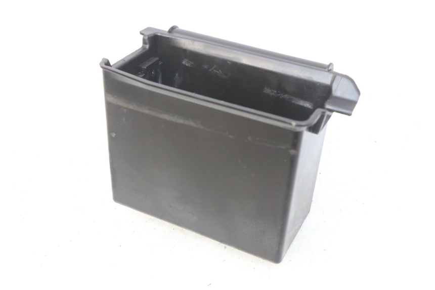 photo de BANDEJA DE BATERíA PIAGGIO VESPA PRIMAVERA 2T 50 (2013 - 2018) - Otra perspectiva