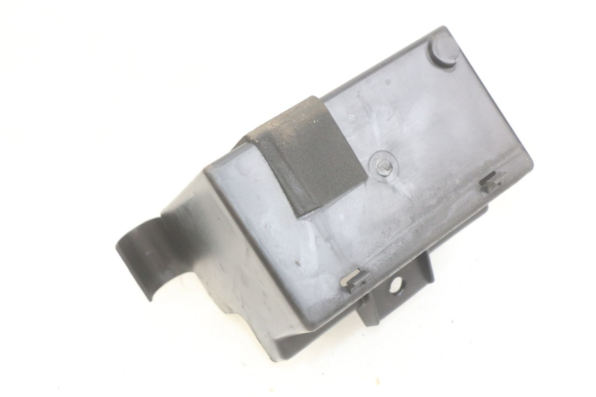 photo de BANDEJA DE BATERíA DAELIM VJ ROADWIN FI 125 (2008 - 2017) - Detalle de la pieza