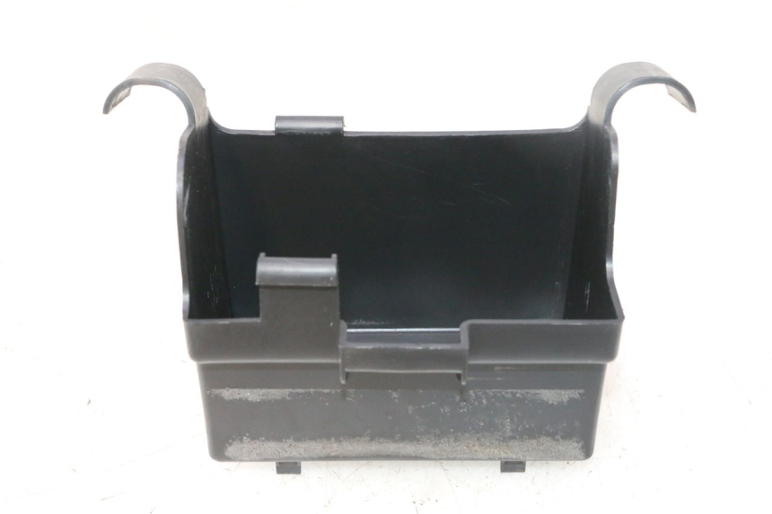 photo de CAJA BATERIA DAELIM VJ ROADWIN 125 (2004 - 2007) - Detalle de la pieza