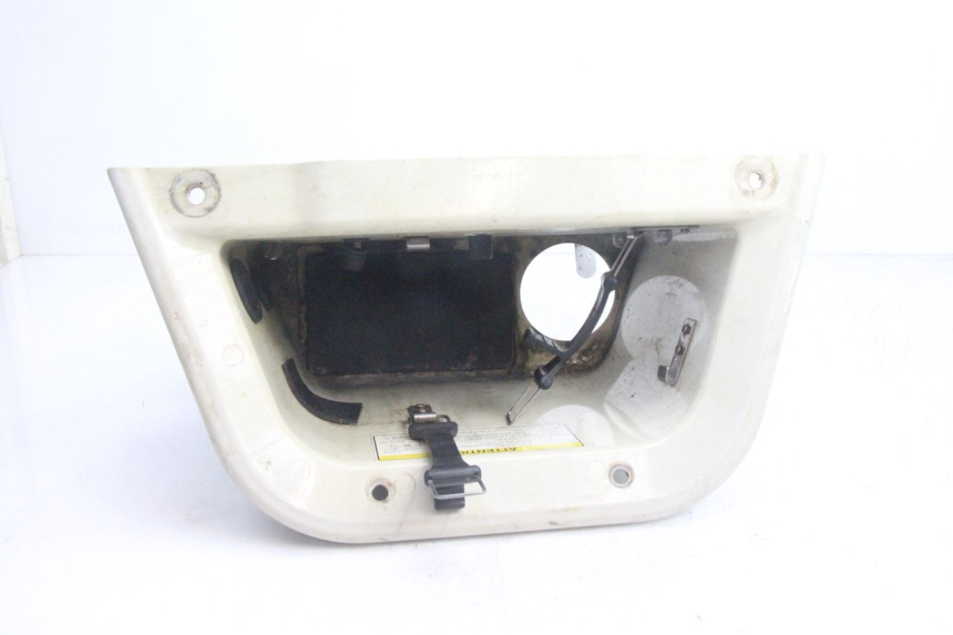 photo de CAJA BATERIA YAMAHA WAVE RUNNER GP R 1200 (2000 - 2003) - Zoom estado de uso