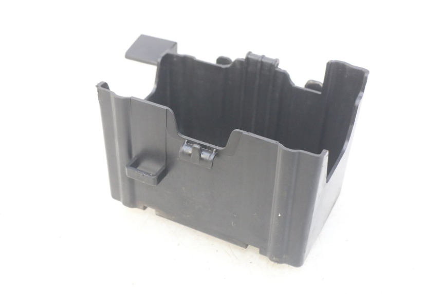 photo de BANDEJA DE BATERíA SYM WOLF SB 125 (2011 - 2018) - Zoom estado de uso