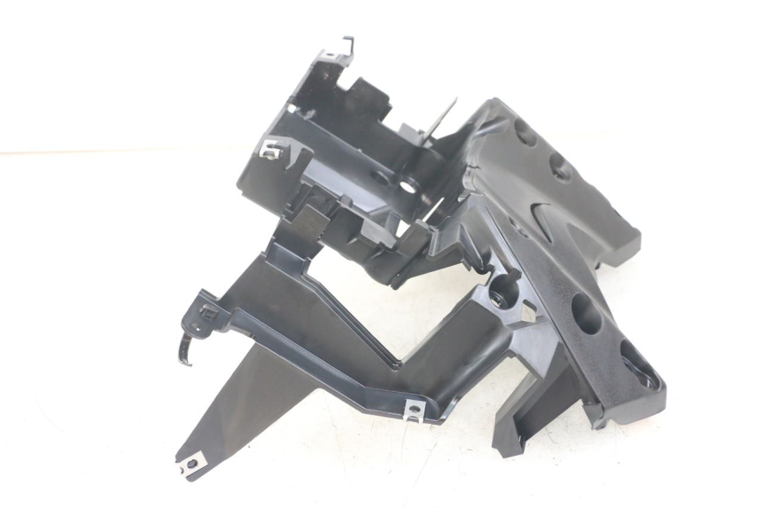 photo de BANDEJA DE BATERíA YAMAHA XMAX X-MAX ABS 125 (2017 - 2020) - Recambio usado revisado