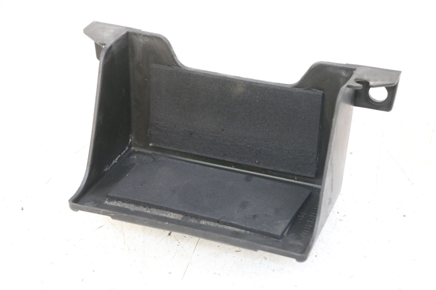 photo de CAJA DE BATERÍA YAMAHA X-MAX XMAX ABS 250 (2010 - 2012) - Otra perspectiva