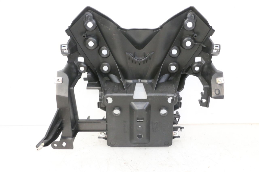 photo de CAJA BATERIA YAMAHA XMAX X-MAX 125 (2021 - 2025) - Otra perspectiva