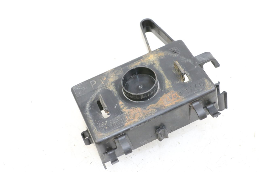 photo de CAJA BATERIA YAMAHA YE ZEST 50 (1992 - 1998) - Otra perspectiva