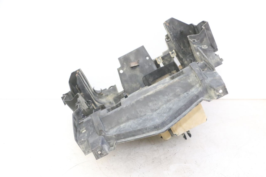 photo de CAJA BATERIA YAMAHA YFM GRIZZLY 550 (2008 - 2015) - Detalles de los puntos de fijación