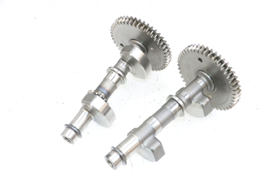 photo de SOPORTE MOTOR SUZUKI BURGMAN 650 (2013 - 2020) - Primer plano técnico