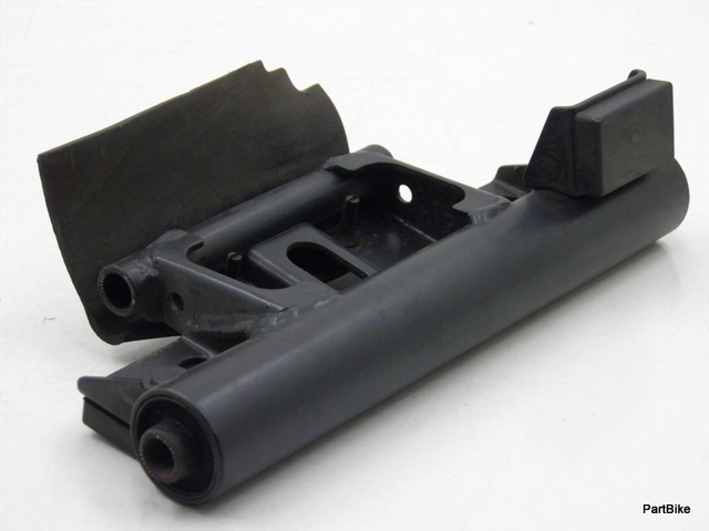 photo de SOPORTE MOTOR SUZUKI BURGMAN 125 (2007 - 2014) - Vista principal