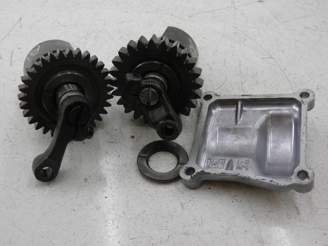 photo de SOPORTE MOTOR YAMAHA FJR 1300 (2004 - 2005) - Otra perspectiva