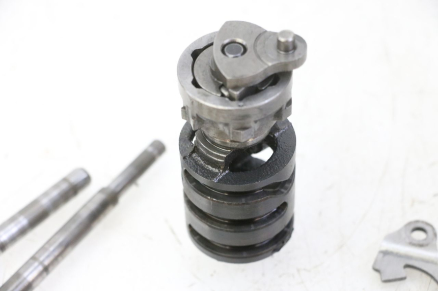 photo de TAMBOR SELECTOR YAMAHA YZ 125 (1998 - 2005) - Primer plano técnico
