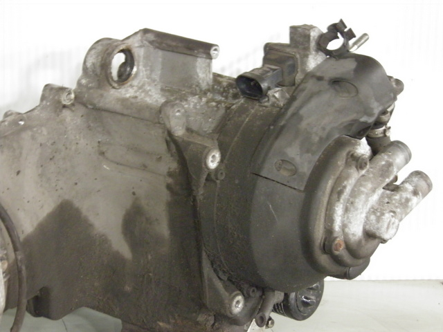 photo de CARTER  PIAGGIO MP3 RL 125 (2006 - 2014) - Otra perspectiva