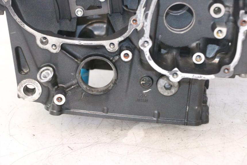 photo de CARTER  YAMAHA YZF R6 600 (2008 - 2009) - Estado de la superficie y material