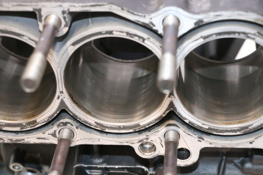 photo de CARTER  YAMAHA YZF R6 600 (2008 - 2009) - Primer plano de alta resolución