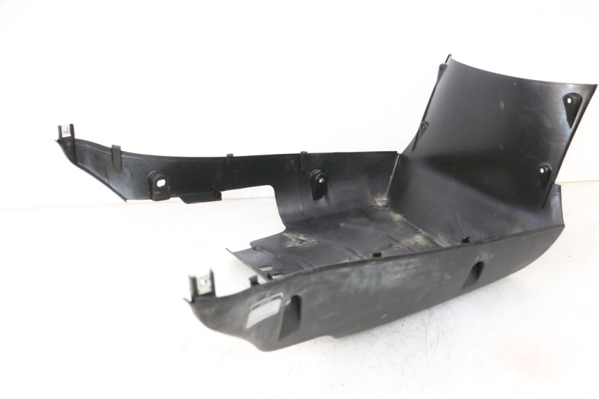 photo de FALDONES KYMCO AGILITY 4T 50 (2018 - 2022) - Otra perspectiva