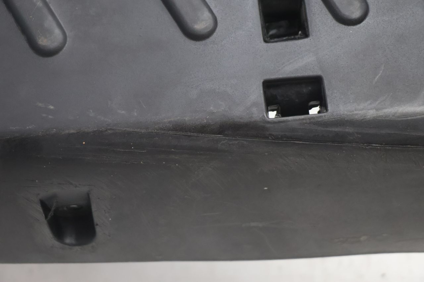 photo de BAJO DE CHASIS KYMCO AGILITY 4T 50 (2005 - 2018) - Estado de la superficie y material