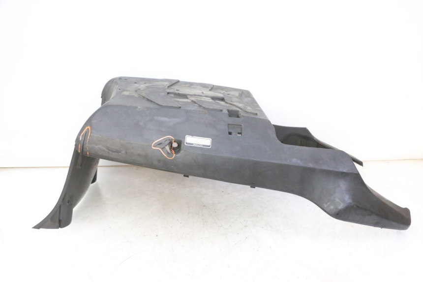 photo de FALDONES KYMCO AGILITY NAKED RENOUVO 2T 50 (2011 - 2018) - Enfoque en la estructura