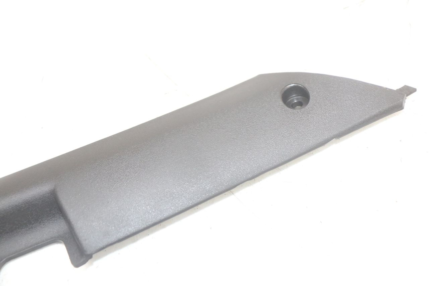 photo de BAJO CARENADO TRASERO DERECHA MASH LEGEND'R 4T 50 (2021 - 2025) - Zoom estado de uso