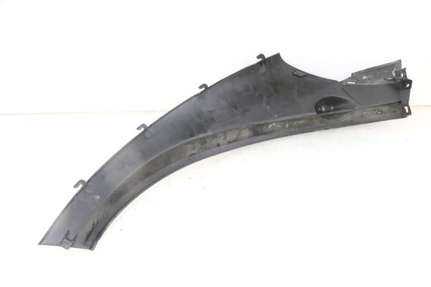 photo de BAJO CARENADO TRASERO DERECHA PIAGGIO MP3 LT 300 (2010 - 2016) - Otra perspectiva