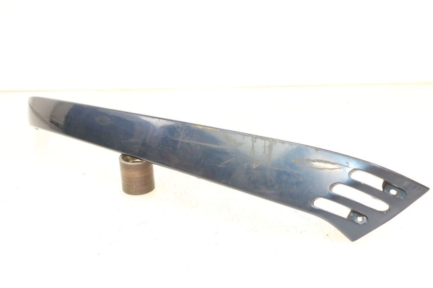 photo de BAJO CARENADO TRASERO DERECHA PIAGGIO VESPA LX 150 (2005 - 2013) - Otra perspectiva