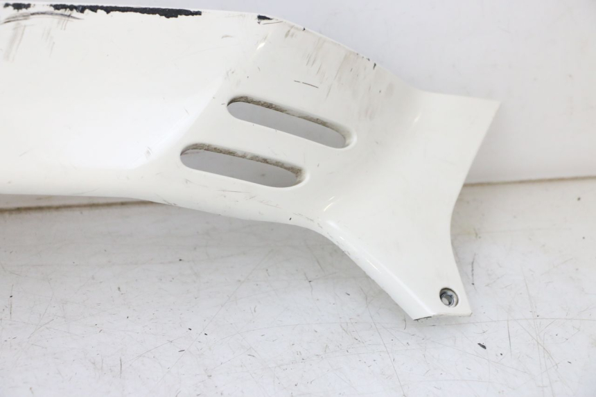 photo de BAJO CARENADO TRASERO DERECHA PIAGGIO VESPA GTS SUPER IE 125 (2009 - 2016) - Marcados y referencias originales