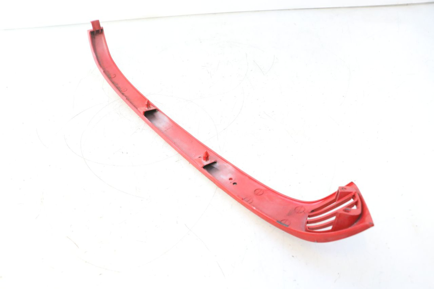 photo de FALDóN LATERAL TRASERO DERECHO PIAGGIO VESPA S 2T 50 (2007 - 2014) - Recambio usado revisado