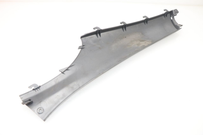 photo de BAJO CARENADO TRASERO DERECHA PIAGGIO X9 EVOLUTION 250 (2003 - 2007) - Detalle de la pieza