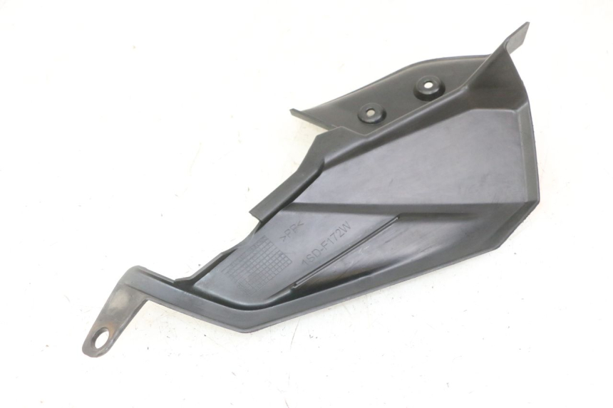 photo de BAJO CARENADO TRASERO DERECHA YAMAHA YP X-MAX XMAX 400 (2014 - 2017) - Detalle de la pieza
