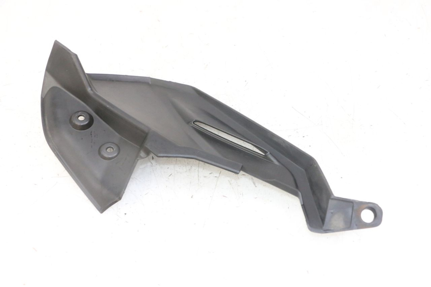 photo de BAJO CARENADO TRASERO DERECHA YAMAHA YP X-MAX XMAX 400 (2014 - 2017) - Vista general del producto