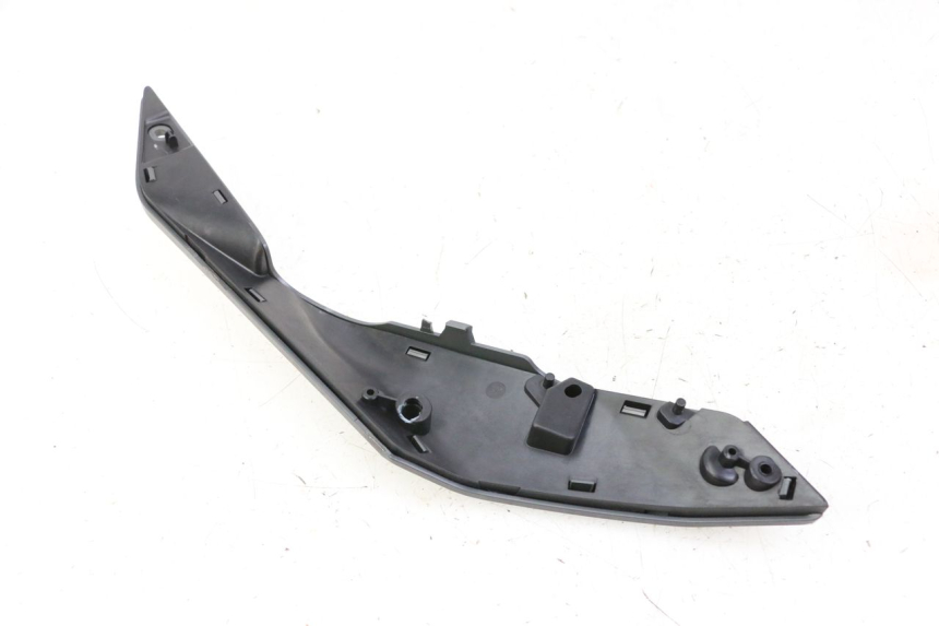 photo de BAJO CARENADO TRASERO DERECHA SEGWAY NINEBOT ZT3 PRO 1 - Otra perspectiva