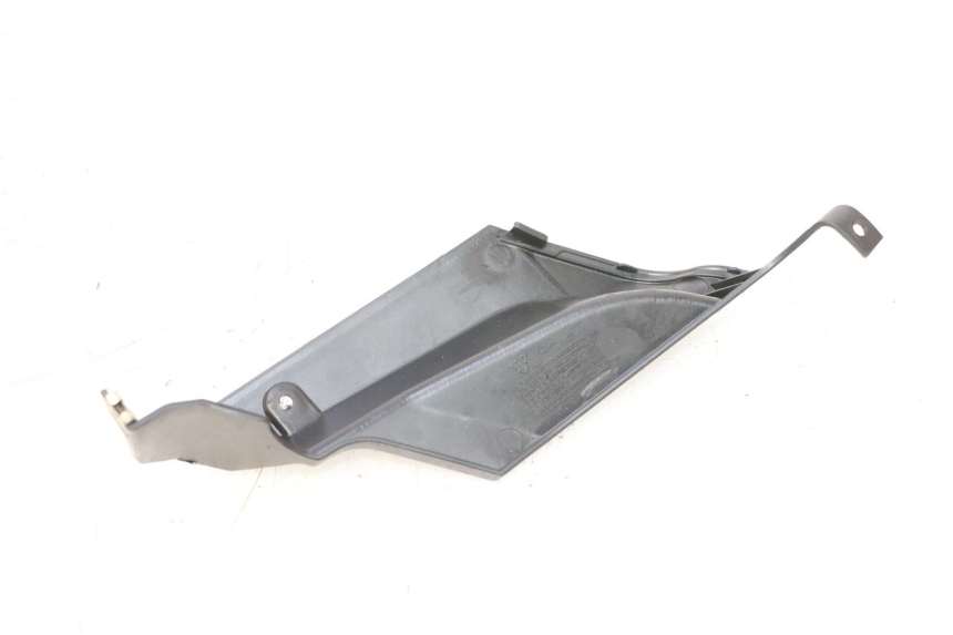 photo de BAJO CARENADO TRASERO IZQUIERDA KEEWAY F-ACT FACT EVO 50 (2020 - 2026) - Primer plano técnico