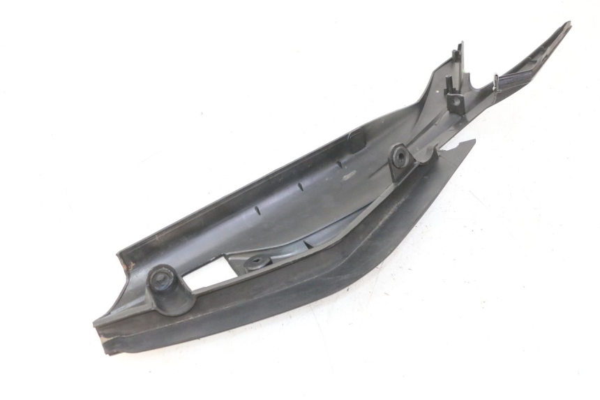 photo de BAJO CARENADO TRASERO IZQUIERDA STAHO FH 50 (2018 - 2019) - Zoom estado de uso