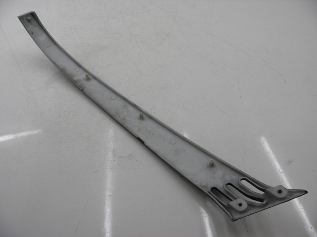 photo de BAJO CARENADO TRASERO IZQUIERDA GOWINN DOLCE VITA 50 (2007 - 2013) - Zoom estado de uso