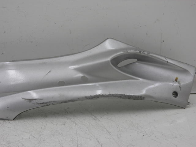 photo de BAJO CARENADO TRASERO IZQUIERDA KYMCO SPACER 50 (1998 - 2009) - Otra perspectiva