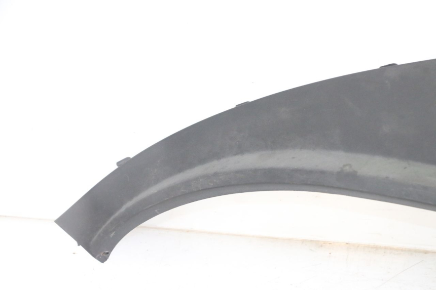 photo de BAJO CARENADO TRASERO IZQUIERDA PIAGGIO MP3 LT 300 (2010 - 2016) - Detalles de los puntos de fijación