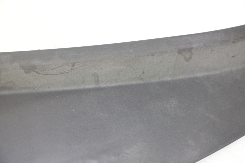 photo de BAJO CARENADO TRASERO IZQUIERDA PIAGGIO MP3 LT 300 (2010 - 2016) - Marcados y referencias originales