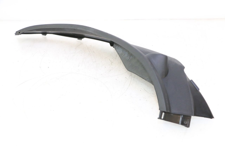 photo de BAJO CARENADO TRASERO IZQUIERDA PIAGGIO MP3 LT 300 (2010 - 2016) - Estado de la superficie y material