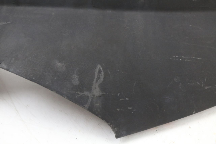 photo de BAJO CARENADO TRASERO IZQUIERDA PIAGGIO MP3 125 (2006 - 2014) - Otra vista del artículo