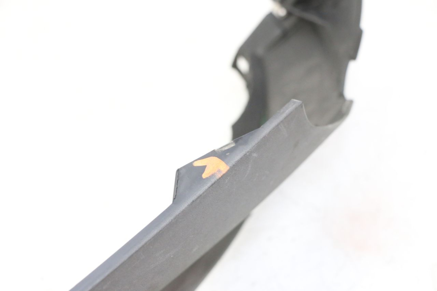 photo de BAJO CARENADO TRASERO IZQUIERDA PIAGGIO MP3 RL 250 (2006 - 2010) - Zoom estado de uso