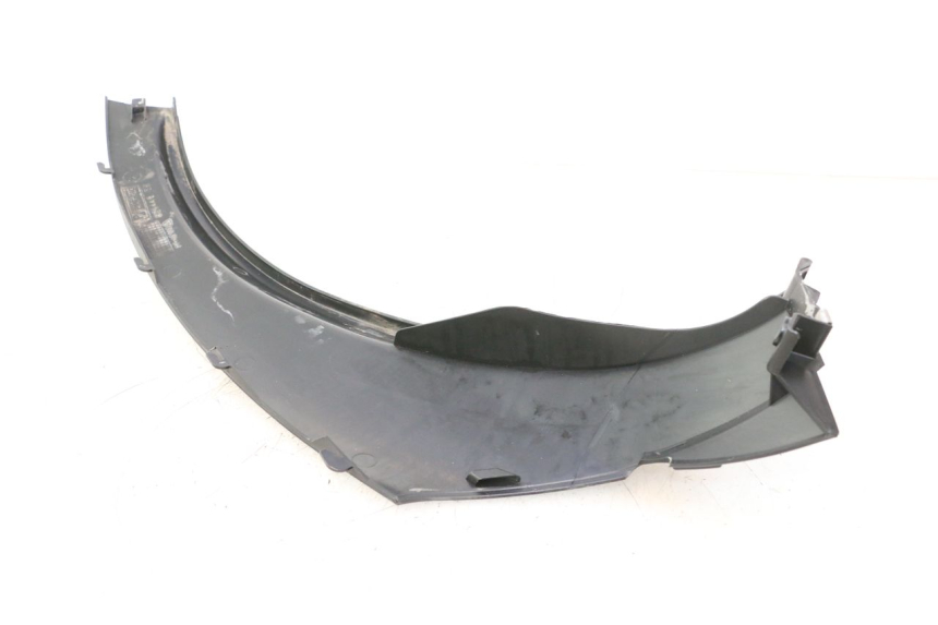 photo de BAJO CARENADO TRASERO IZQUIERDA PIAGGIO MP3 125 (2006 - 2014) - Zoom estado de uso