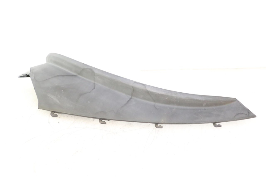 photo de BAJO CARENADO TRASERO IZQUIERDA PIAGGIO MP3 125 (2006 - 2014) - Vista general del producto