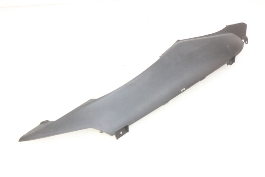 photo de BAJO DE CARRO TRASERO IZQUIERDO GILERA NEXUS 125 (2009 - 2013) - Primer plano técnico
